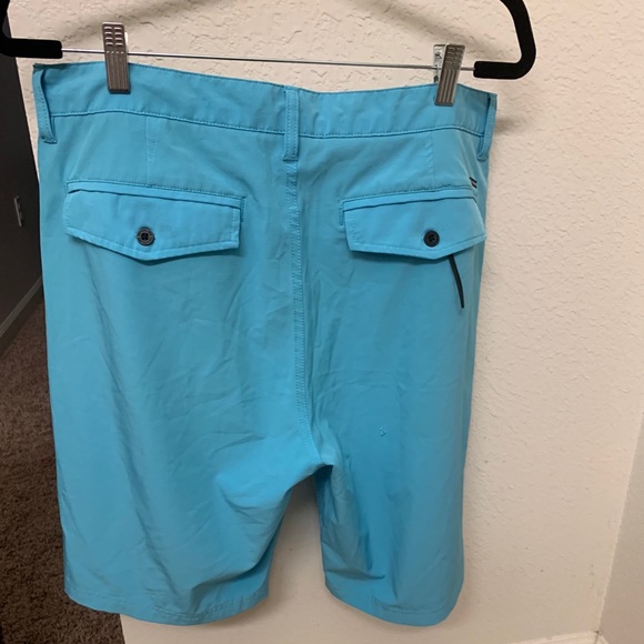 Men’s quicksilver summer shorts - Picture 2 of 2